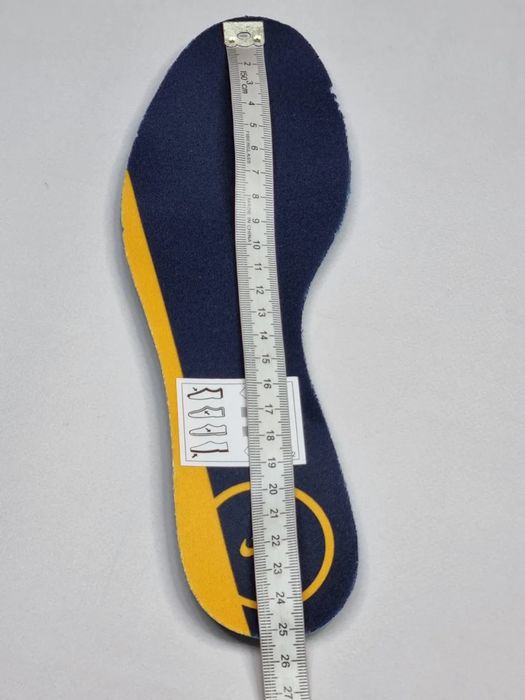 Футзалки Nike W T90 Midnight Navy/Univ Gold, розмір 40 (25,5 см)