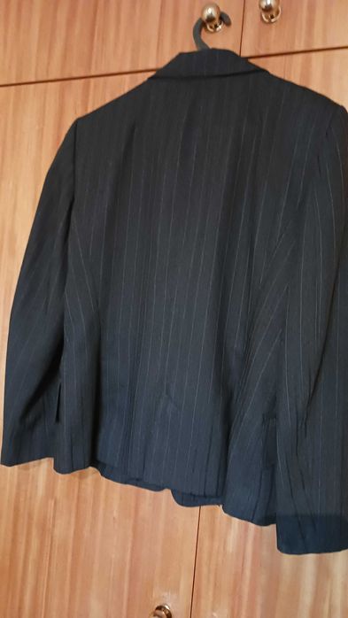 Blazer cinzento como novp
