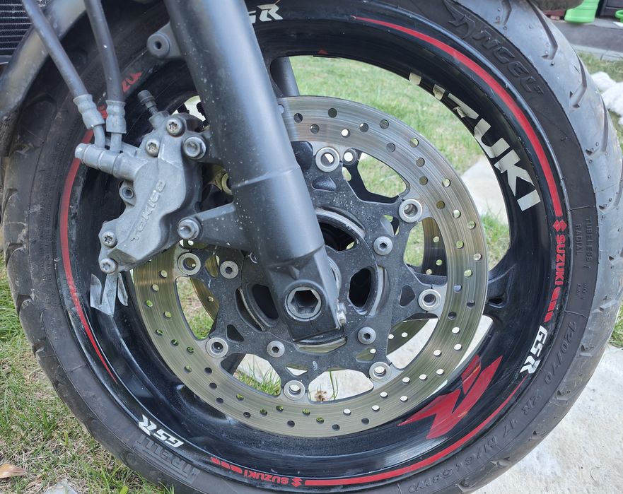 Suzuki GSR 600 rok 2010 r