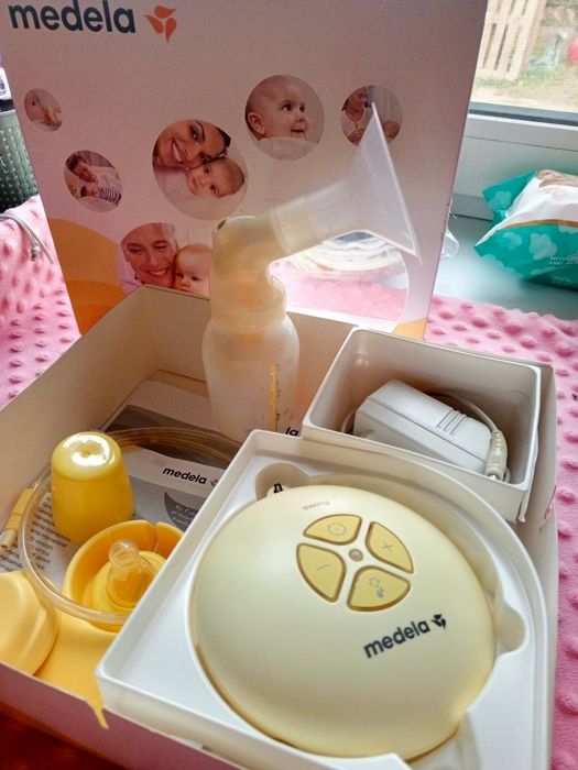 Електричний відсмокчувач Medela