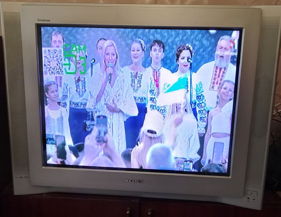 Продам  Sony KV-29FX64K повністю працюючий