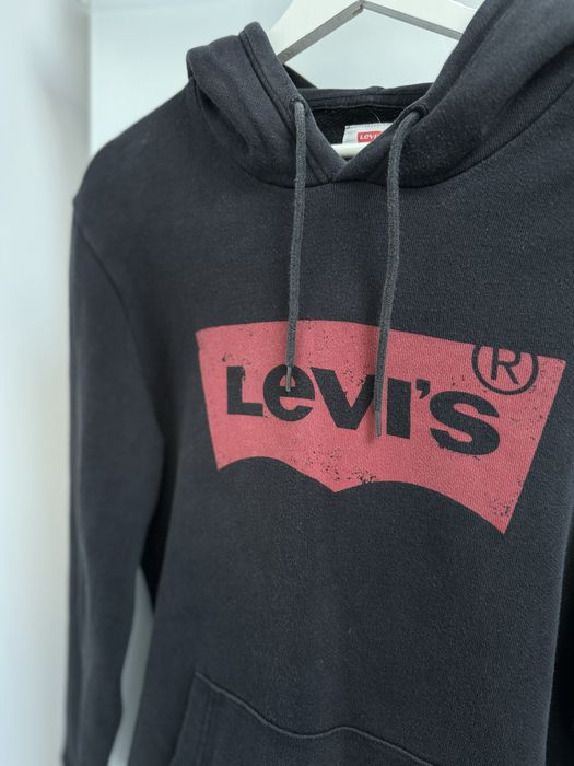 Bluza levis z kapturem