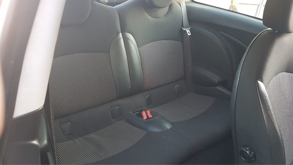 Mini Cooper d John Cooper Works64739247361538128