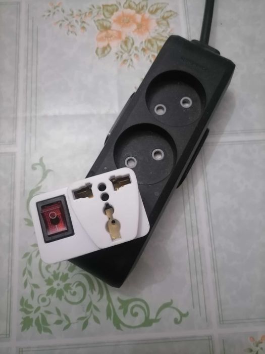 Переходник в розетку