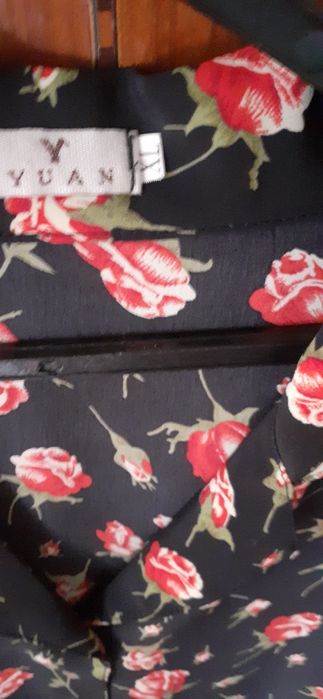 Camisas  e camiseiros  vários  padrões