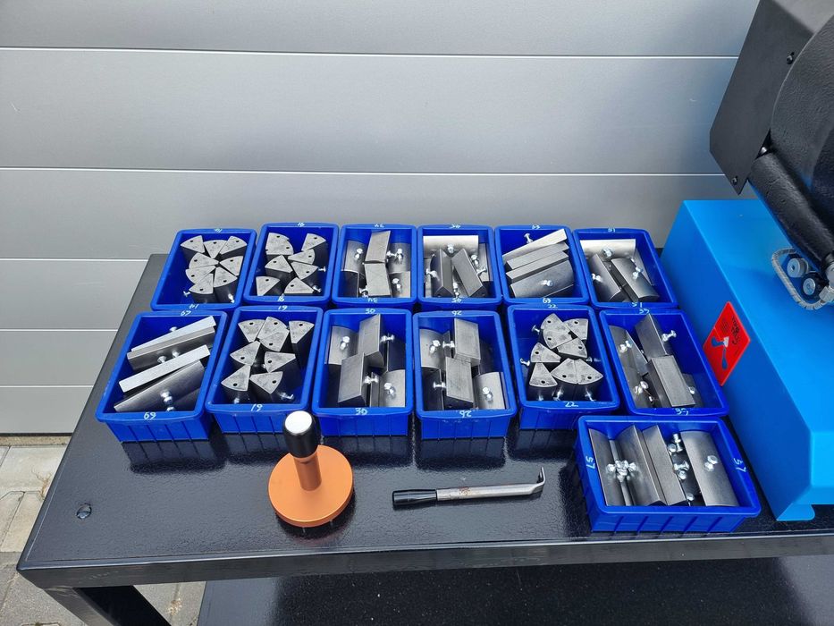 Zakuwarka Mobilna  24v  Głowica P32 !! Zobacz !!