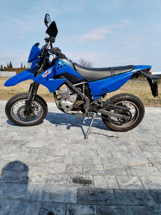 Kawasaki D-tracker 125