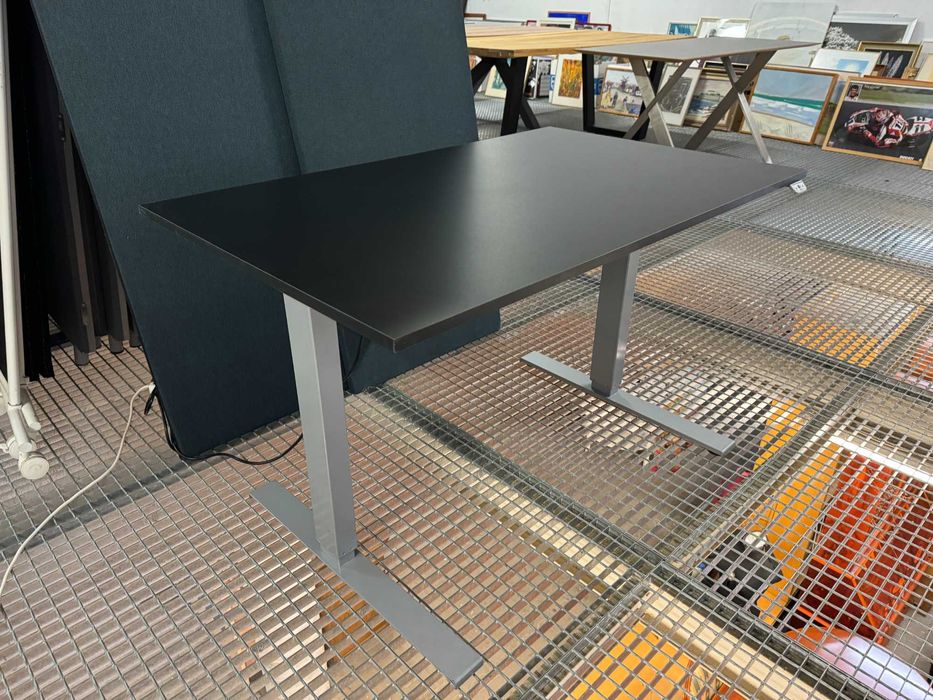 Biurko z elektryczną regulacją Linak Swedstyle 120x75 160x80 180x80
