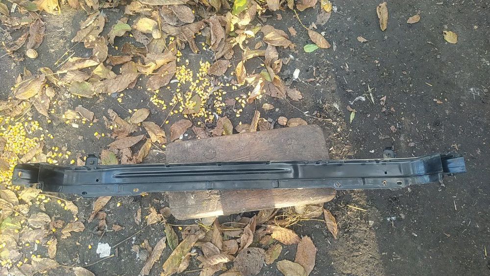 Верхня частина телевізора кія спортедж