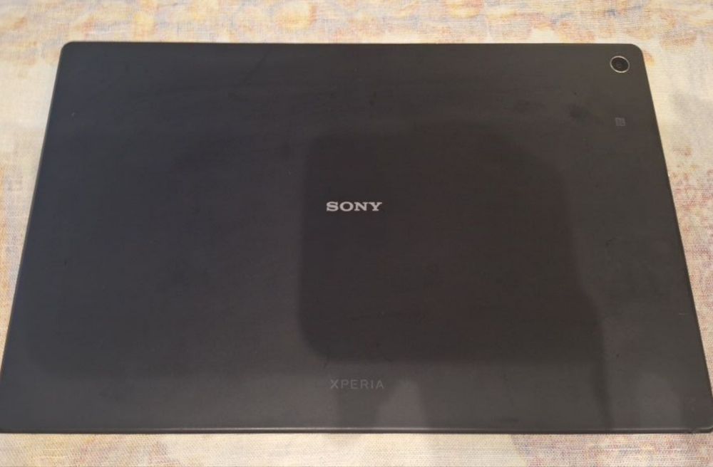 Продаю планшет Sony Xeria Z2 Tablet