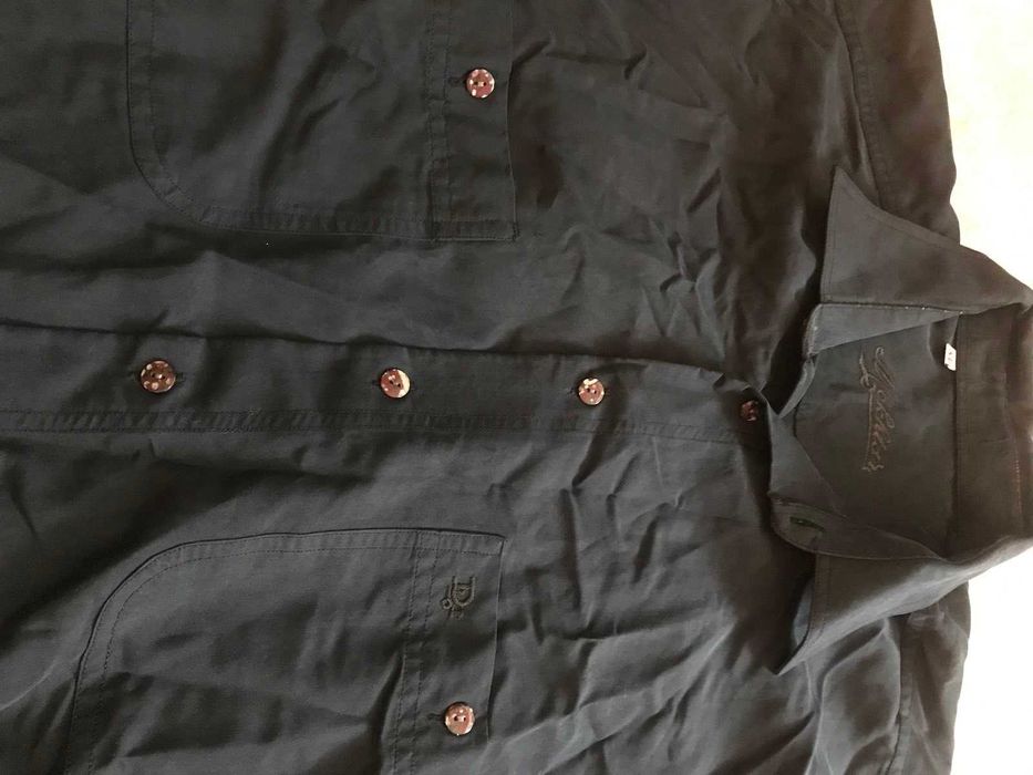 Продам стильную мужскую рубашку (мокрый коттон)