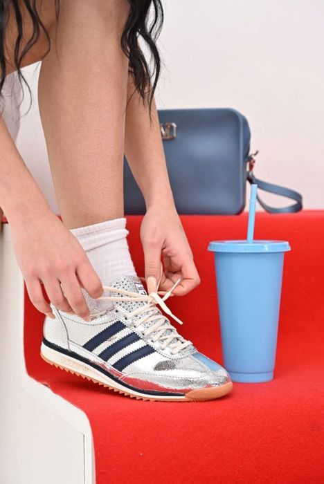 jh8654 оригінал нові Adidas sl 72 silver жіночі кросівки casual la trainer