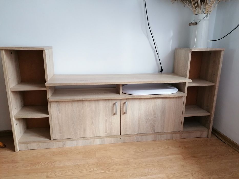 Szafka pod telewizor
