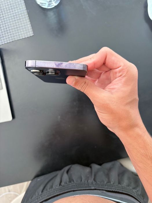 Iphone 14 pro Max 256G roxo escuro