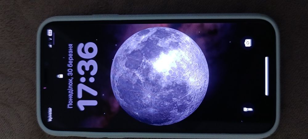 IPhone xs у ідеальному стані