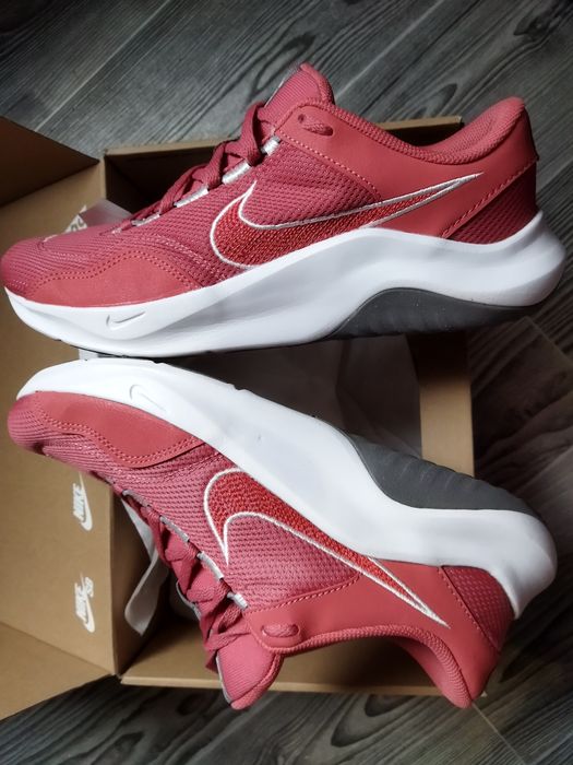 111Ayane 出品 nike legend essential 3 - купити чоловіче взуття - Ціна на OLX.ua