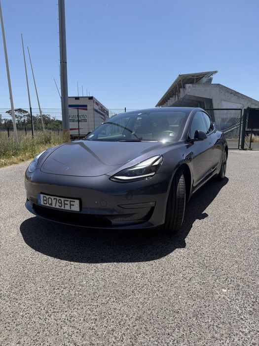 Tesla Model 3 Long Range Dual Motor AWD – 2022 | 67.000 km | Estado Impecável