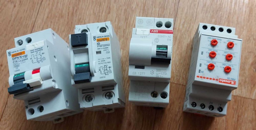 Дифференциальный автомат, ПЗВ, УЗО, реле, контактор