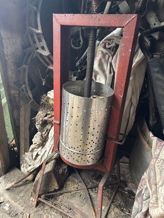 Січкарня + ручний пресс