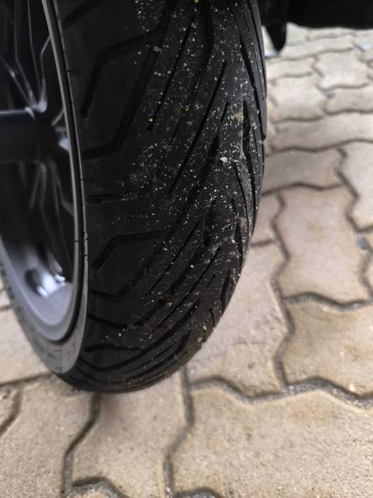 Honda Forza 300 (25CV)