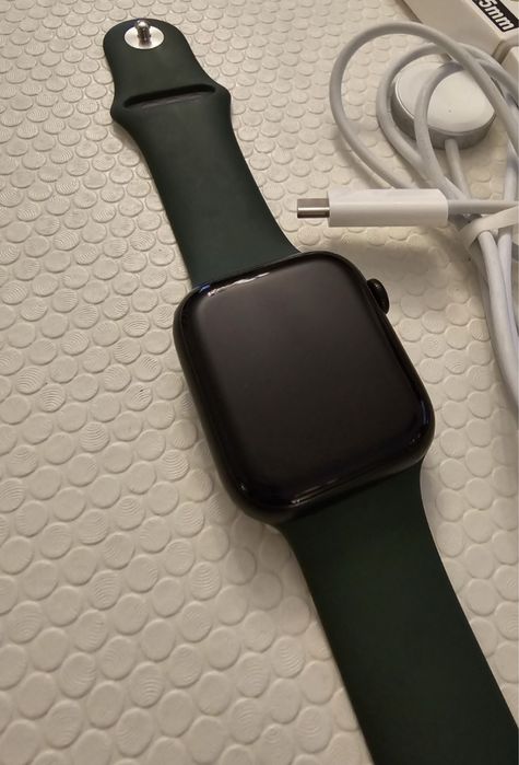 Applw watch 7 44mm + 2 capas de protecacao