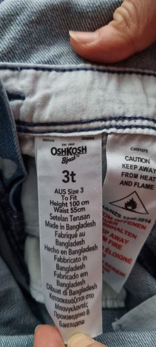 Spodnie ogrodniczki Oshkosh na 3latka
