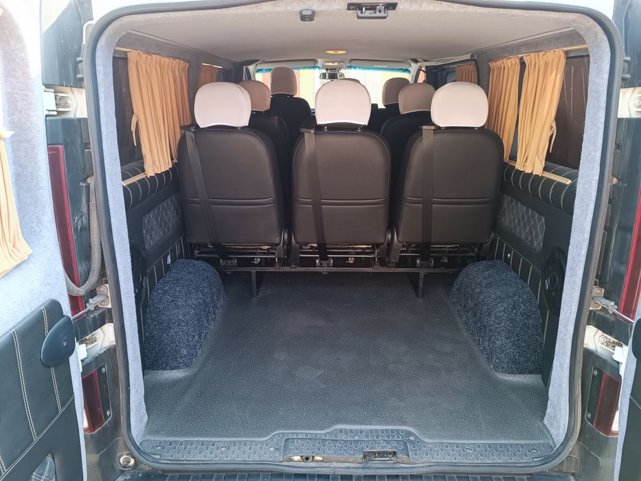 Якісні Послуги з перевезення пасажирів та вантажів.