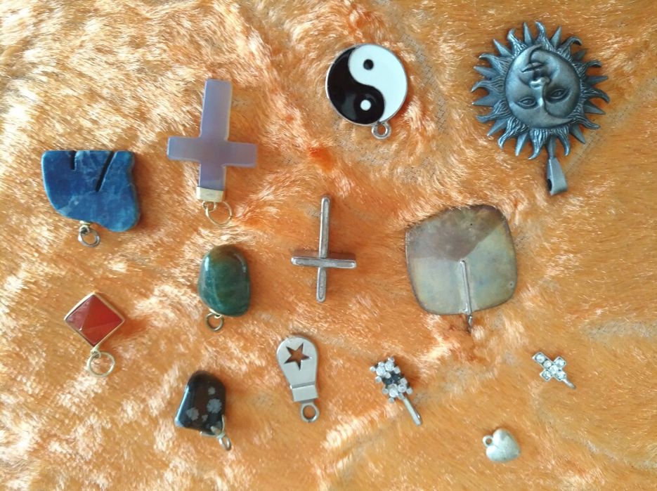 Pendentes fios /pulseiras