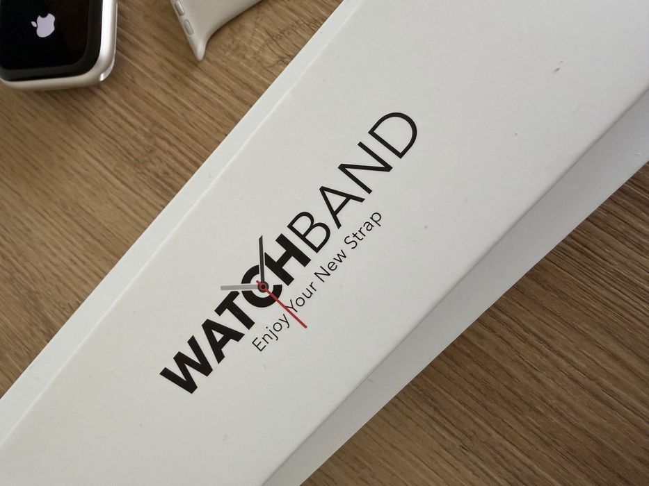 Apple Watch 9 LTE eSIM 45mm + bransoleta tytanowa
