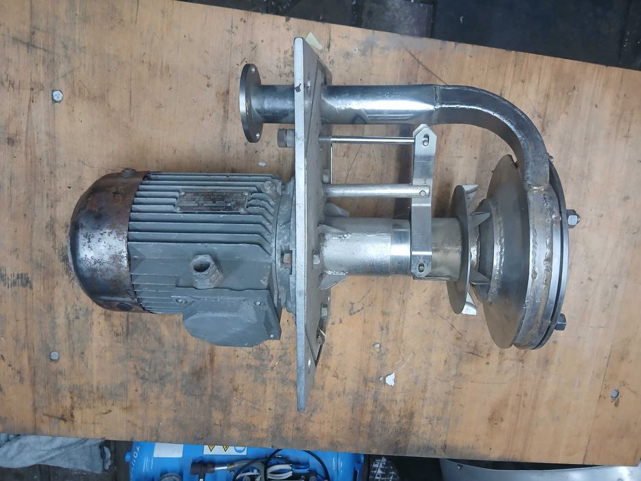 Електропомпа для перекачування рідини