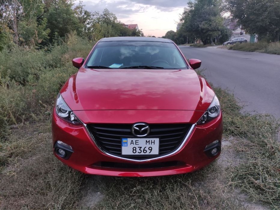 Mazda 3 седан комплектація Grand Touring