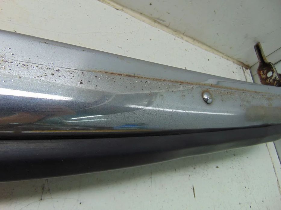 Mercedes W123 para-choques " usado em bom estado