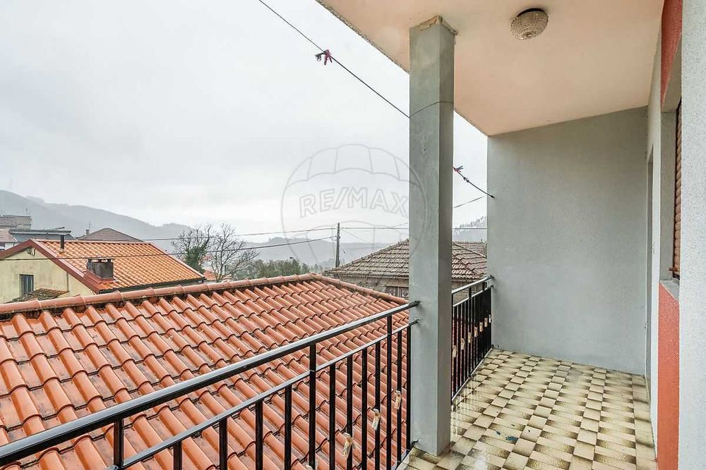 Moradia T3 à venda em Amarante