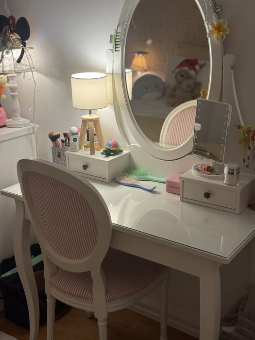 Toucador com espelho