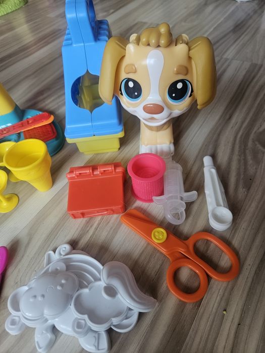 Duży zestaw do ciastoliny - PlayDoh, Smiki i inne