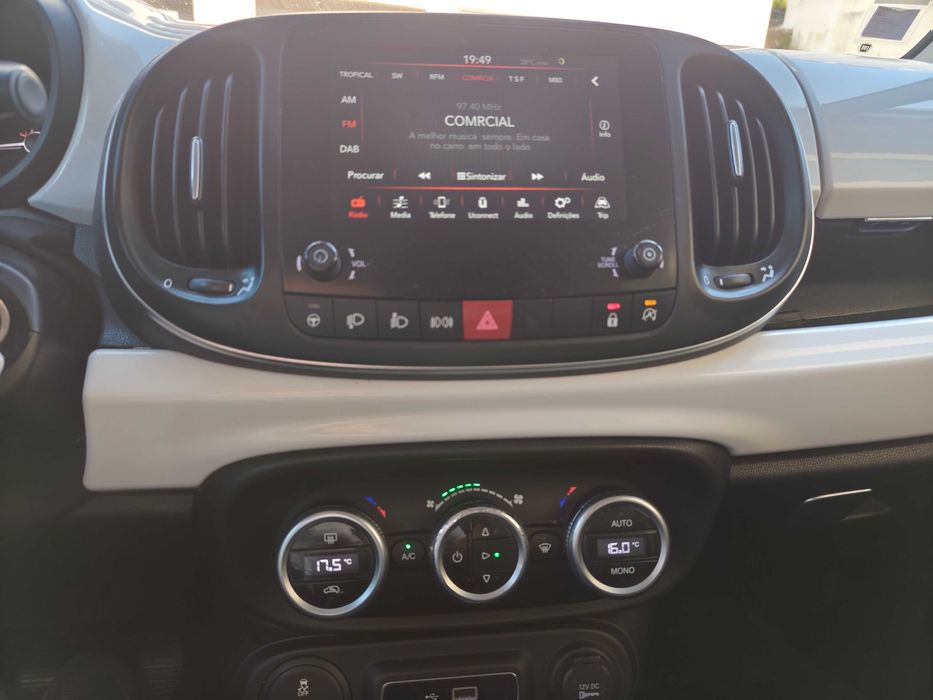 Fiat 500L 1.6 MultiJet 120 CV 7 Lugares Nacional IVA Discriminado