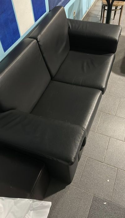 Sofá 2 lugares  preto