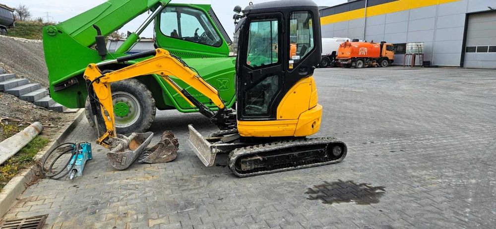Wynajem minikoparki 3t Koparka JCB 3 tony Najem Wypożyczalnia sprzętu