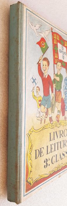 Antigo Livro Escolar ~ "TERCEIRA CLASSE" ~ Original de 1958 ~ RARO