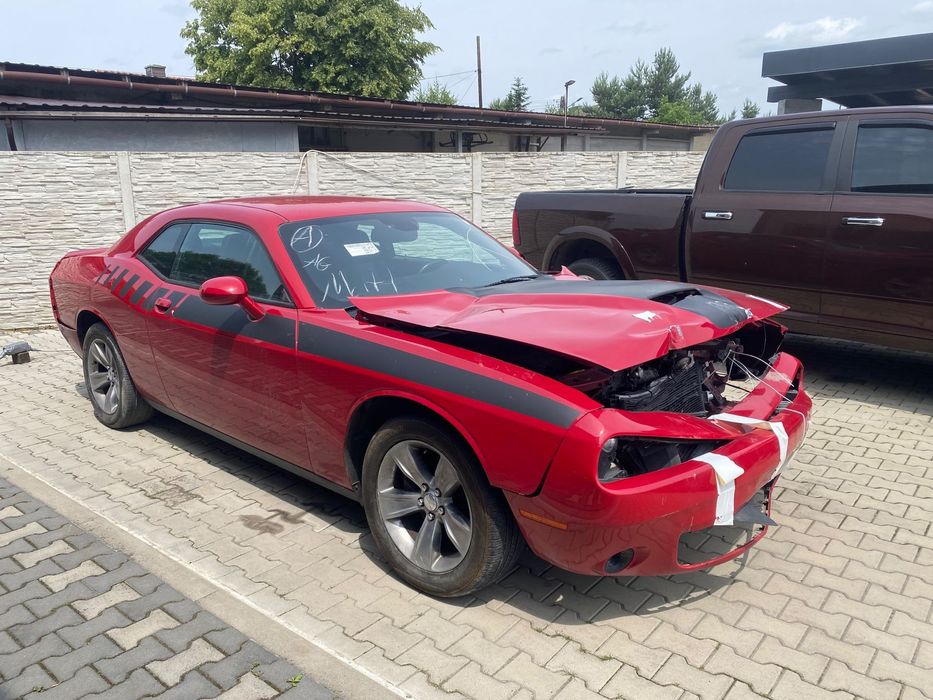 Dodge Challenger 3.6 * na miejscu * lekko uszkodzony * opolskie