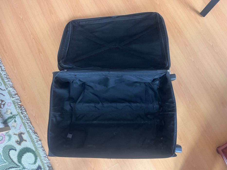 Mala de porão Delsey