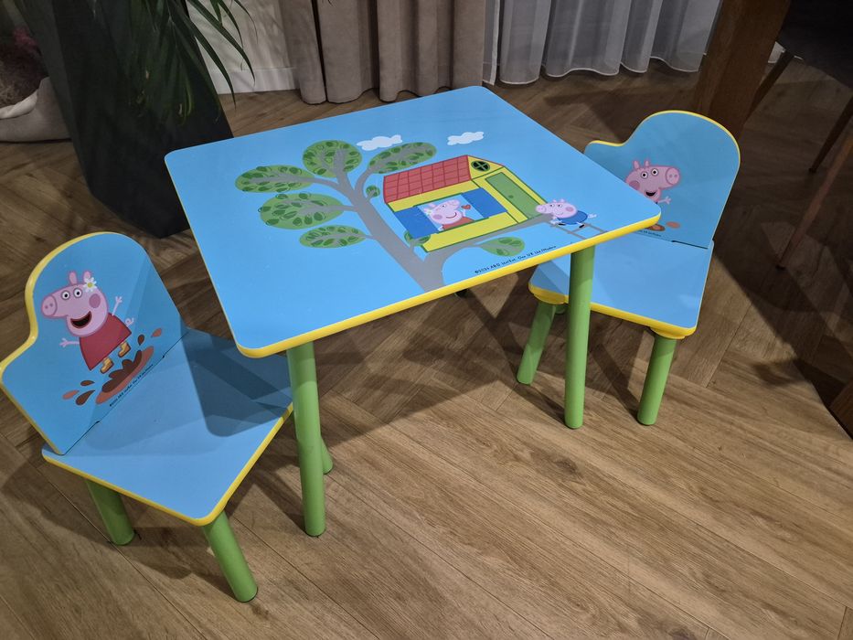 Stolik i krzesełka dla dzieci 3 elementy Świnka Peppa 50x59x48 cm