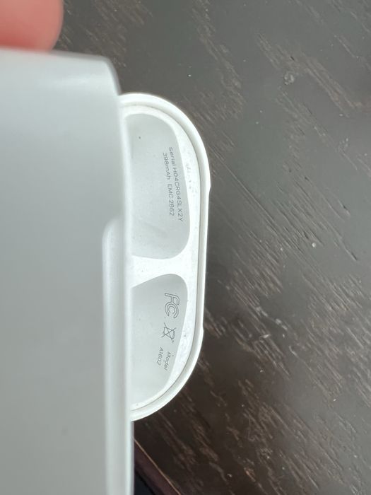 навушники AirPods A2032 A2031 A1602