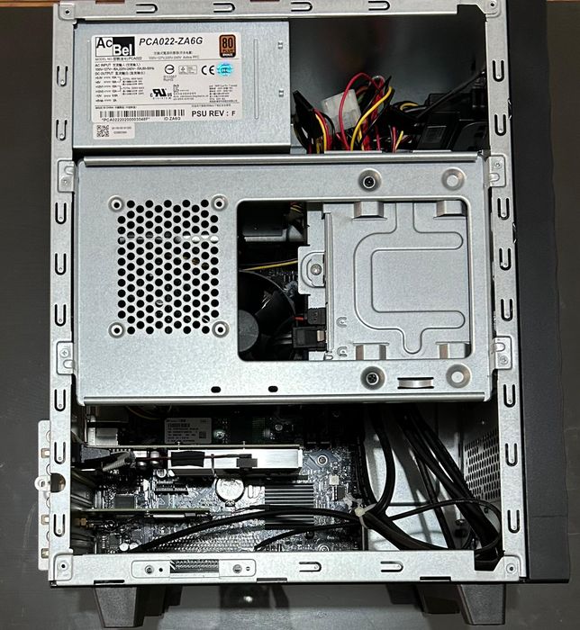 Vendo computador completo, pouco uso