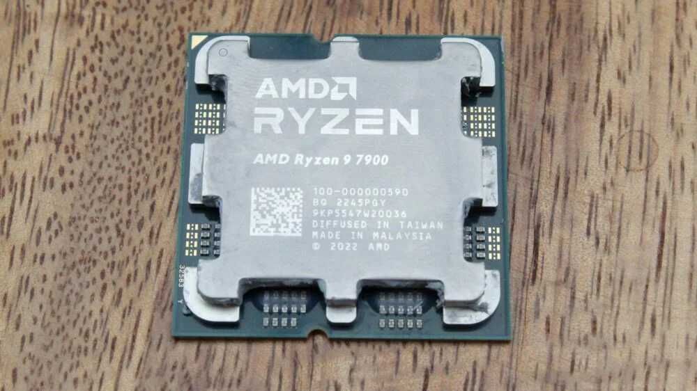 R9 7900 NUNCA OVERCLOCK E USADO  somente aos fins de semana