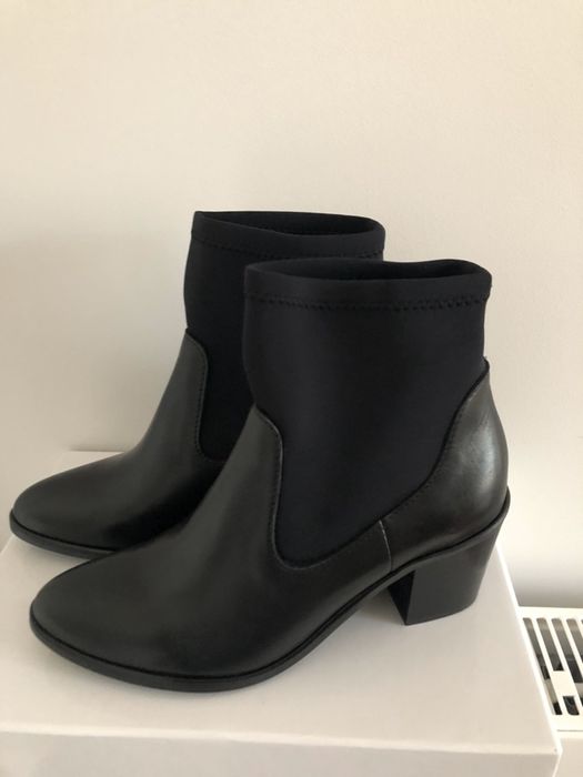 Botki 38 na obcasie skórzane pianka