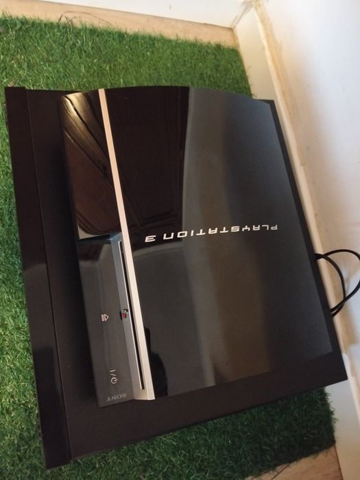 PlayStation 3, modelo FAT cechl04