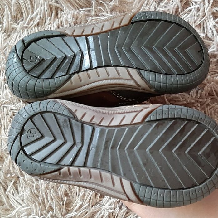 Взуття lasocki нове чобітки