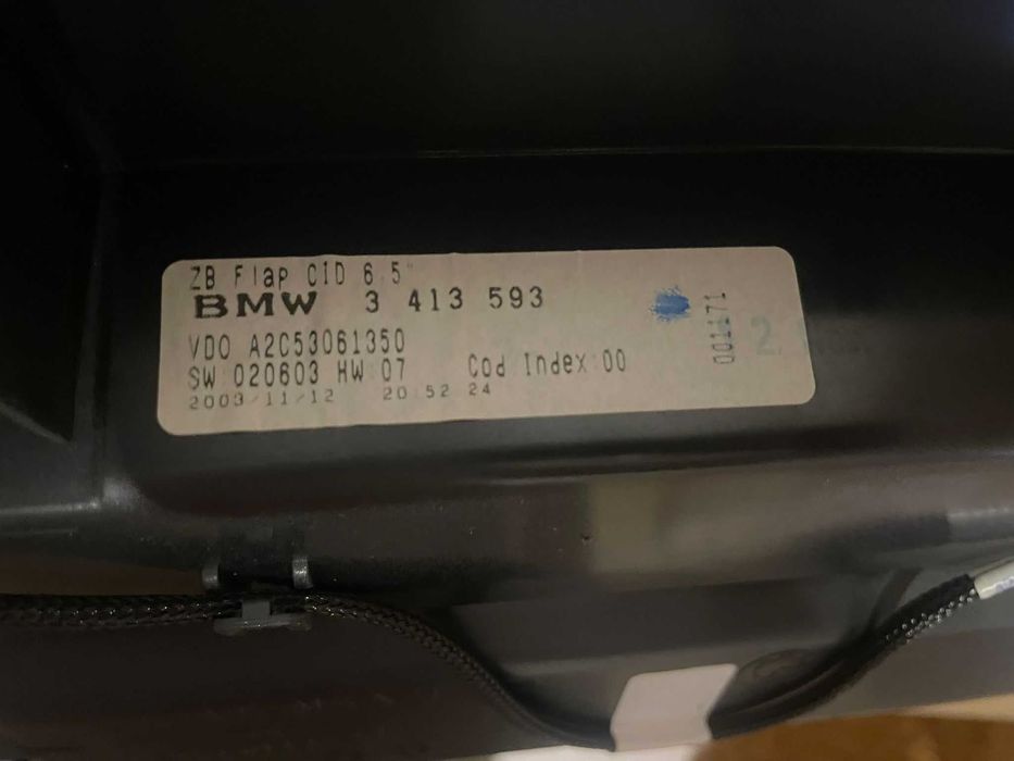 Oryginalny wyświetlacz BMW X3 E83