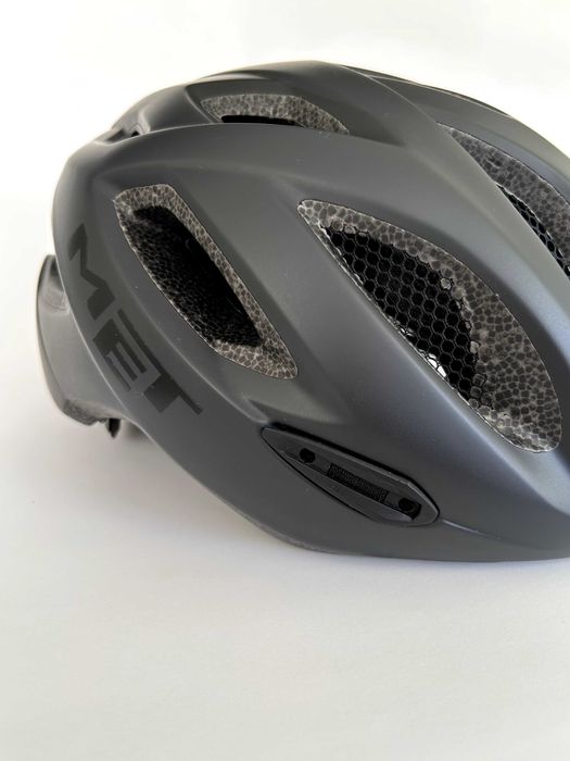 Шлем MET Crossover Black (Matt)